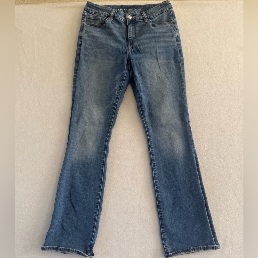 American Eagle Next Level Stretch Flare Jeans Women’s Size 10 Long